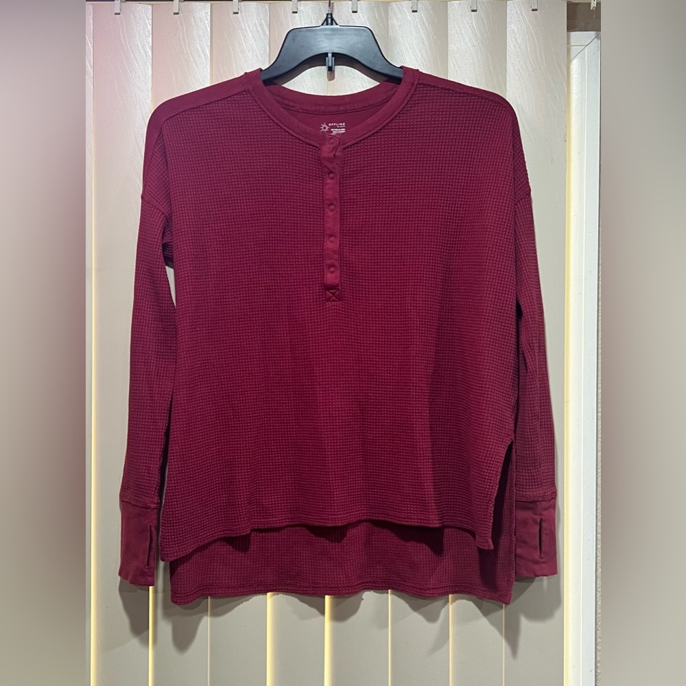 Offline By Aerie Wow! Waffle Henley Oversized T-Shirt Cherry Tart - XS